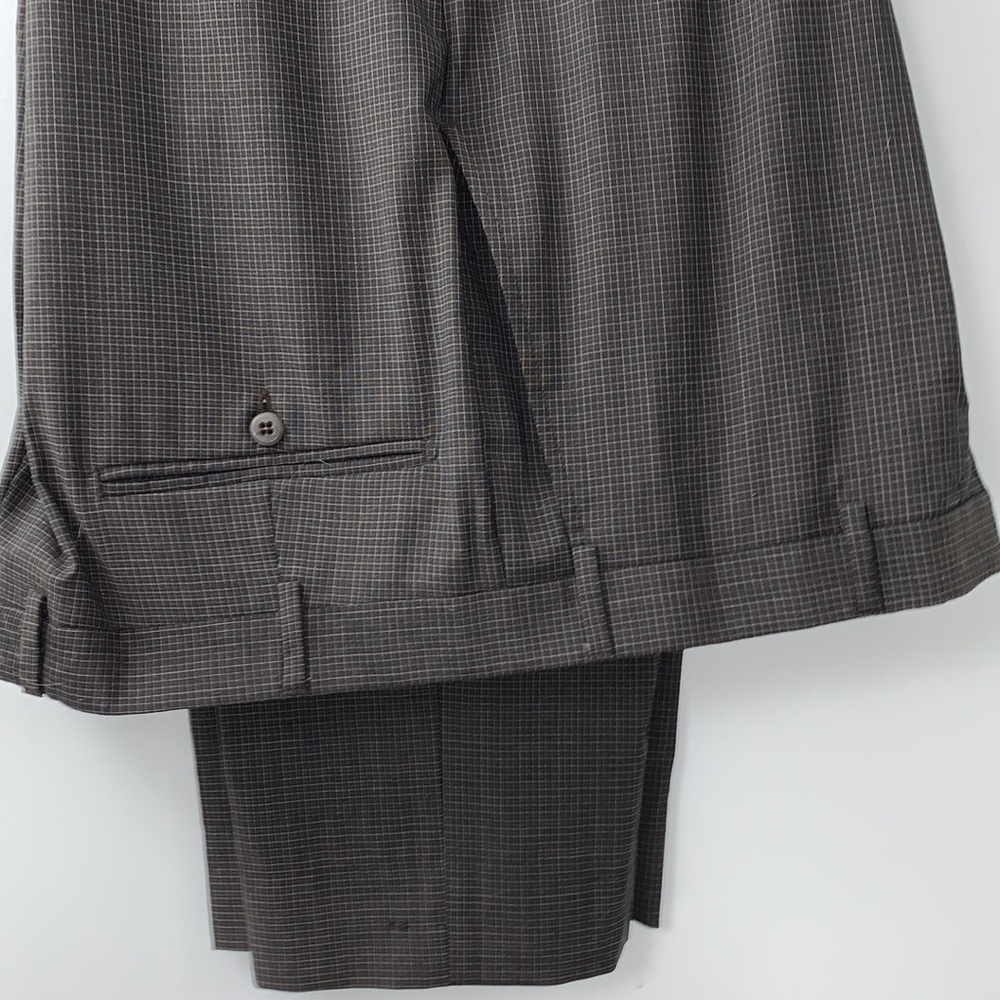 Zanella Dress Pants Size 40 W Excellent Used Condition.